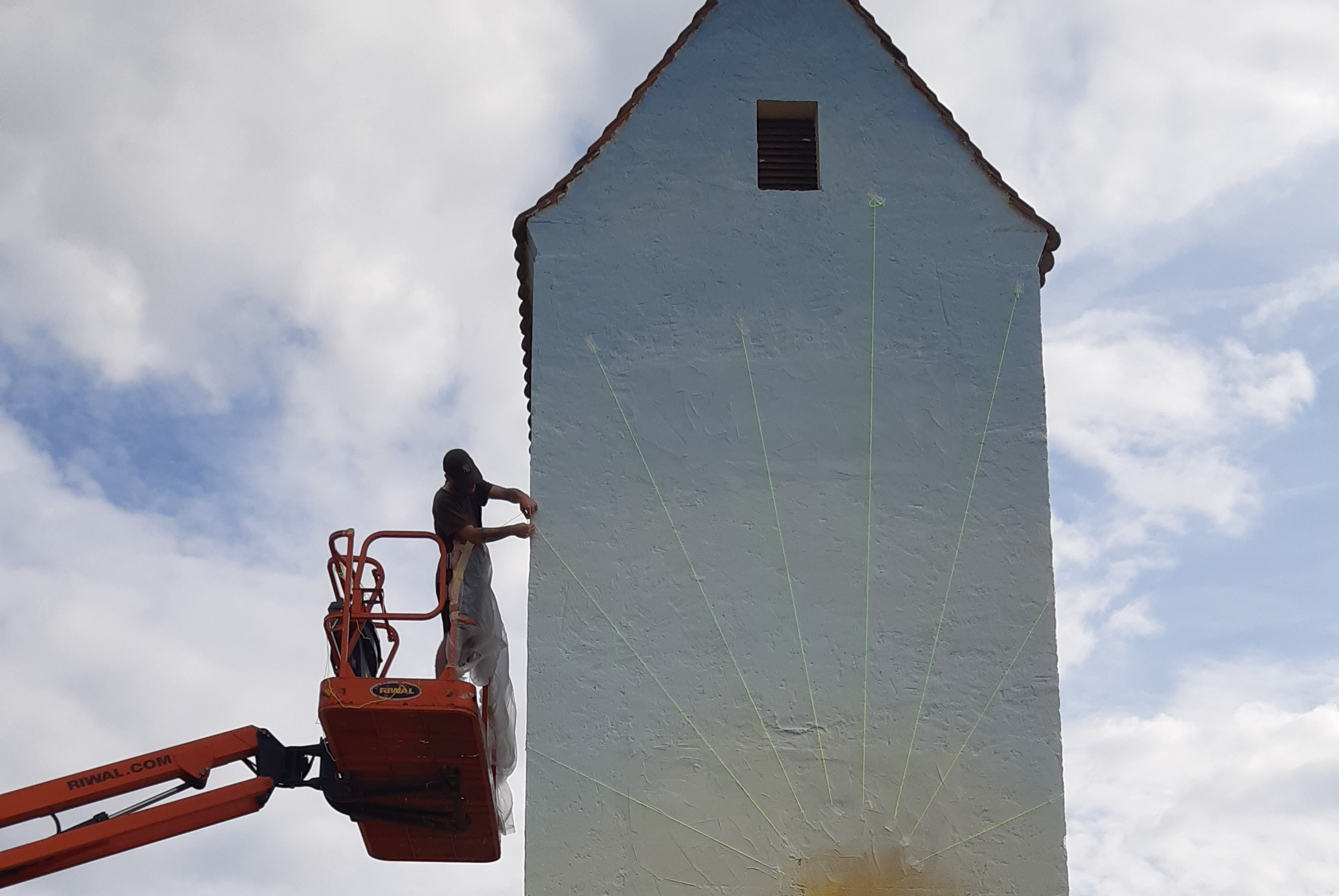 professionelles Graffiti Fassadenbemalung Fassadenkunst